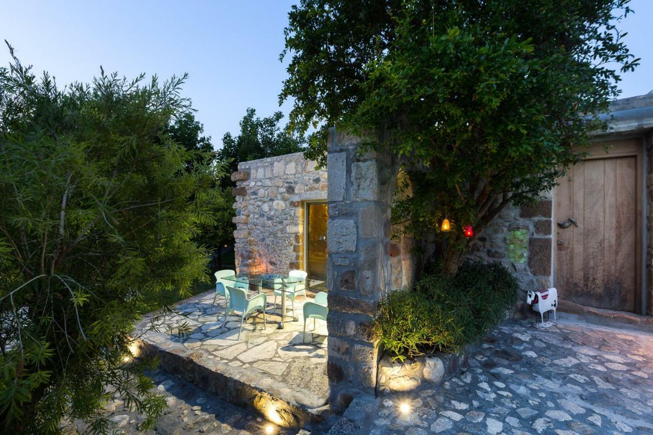 Muazzo Creta Stone House, Nature Escape With Pool, By Thinkvilla Pigí Eksteriør billede