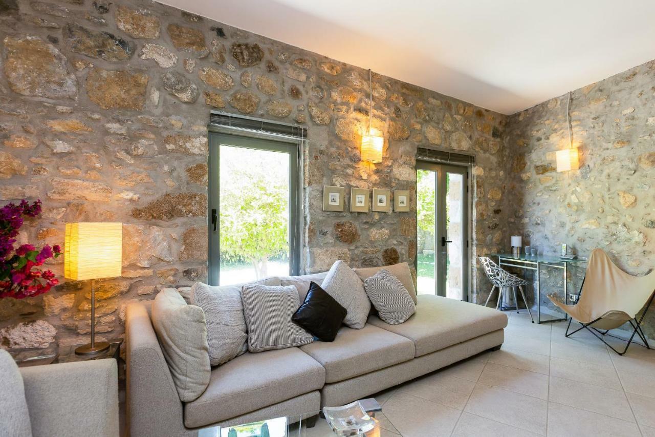 Muazzo Creta Stone House, Nature Escape With Pool, By Thinkvilla Pigí Eksteriør billede